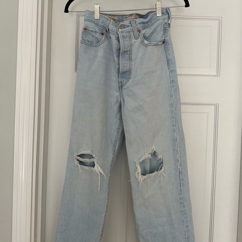 Levi's Blue Ankle Cropped Jeans with Distressed Details